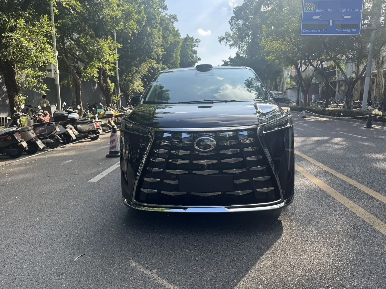 Chuanqi 2026 yearning for M8 PHEV L 1.5T 4-wheel Max automatic gear 2