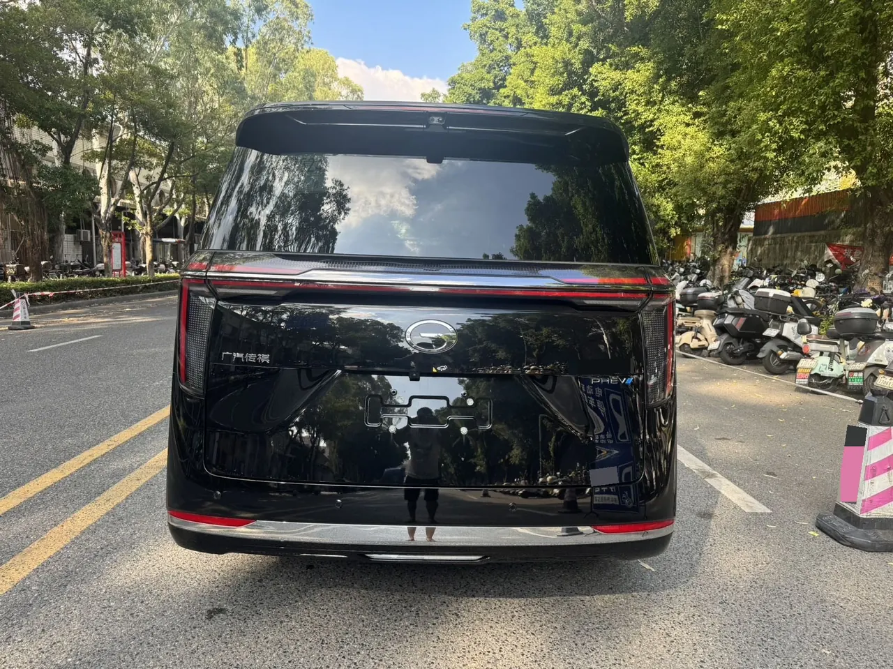 Chuanqi 2026 yearning for M8 PHEV L 1.5T 4-wheel Max automatic gear 7