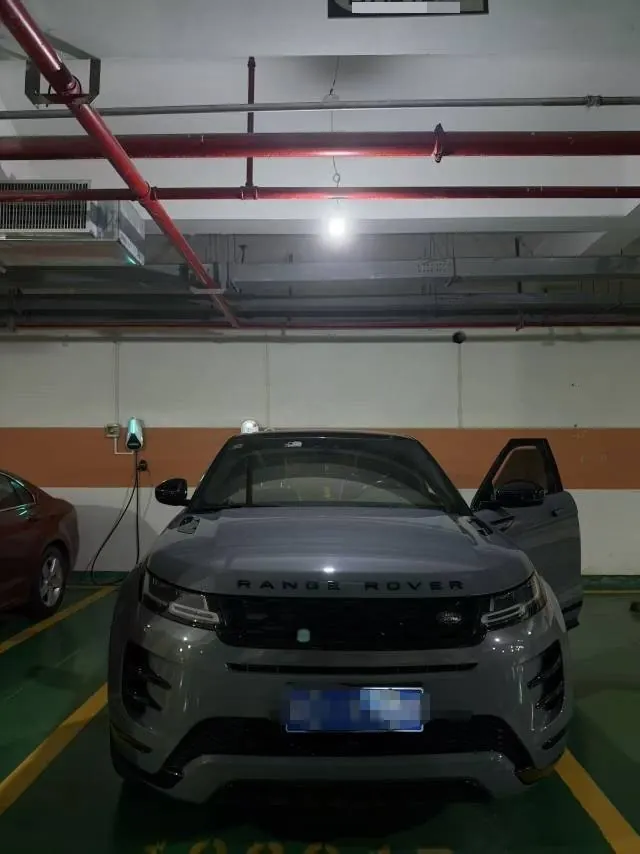 Land Rover 2021 evoque 48V 2.0T 249PS R-DYNAMIC s obsidian black sports version automatic gear 2
