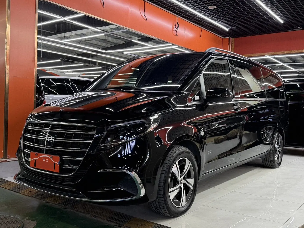Mercedes Benz 2024 Vito 2.0T Elite Edition 7-seat Automatic Gear - View 1