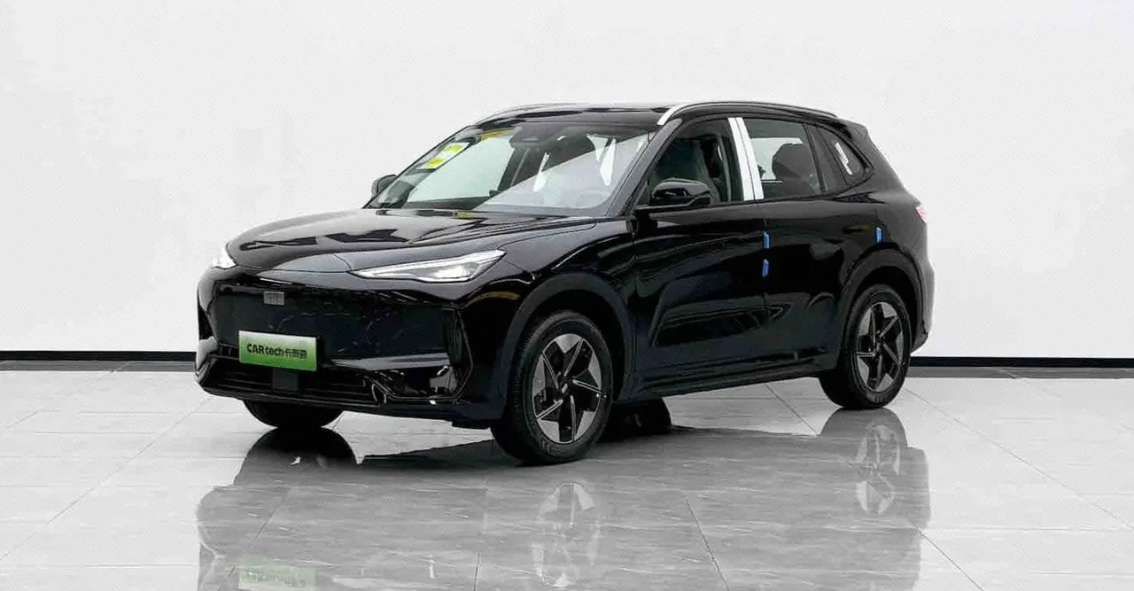 Geely Galaxy 2026 E 5 530km Discovery Edition Automatic Gear - View 1