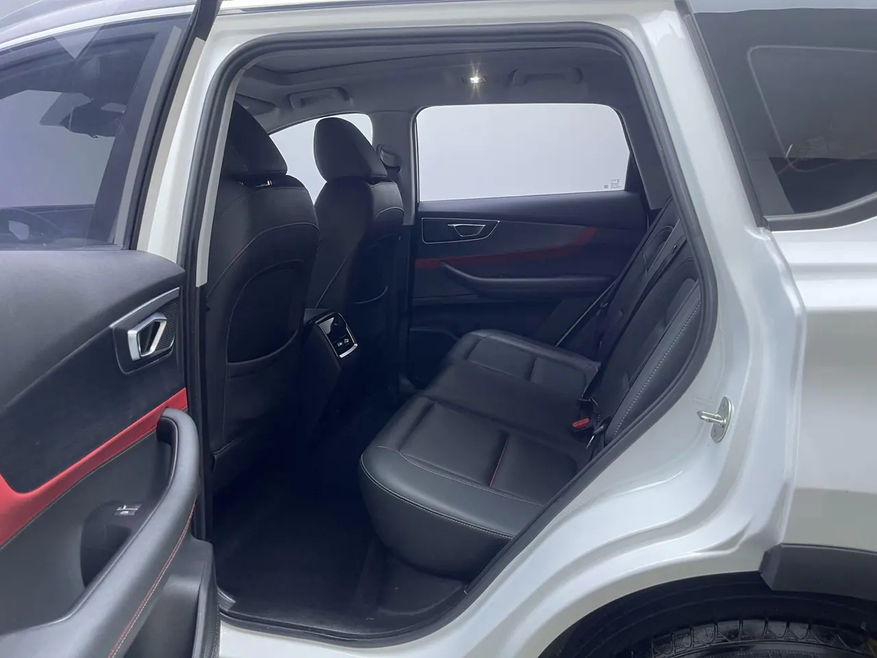 Chery 2023 Ruihu 7 1.5T Stepless New Automatic Gear 4