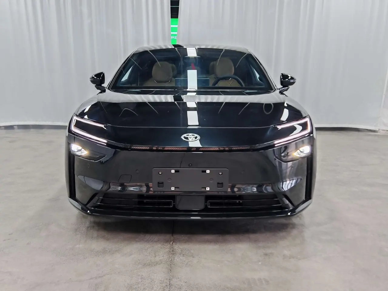 Toyota 2026 Platinum Intelligence 7 600 Pro Automatic Gear 2