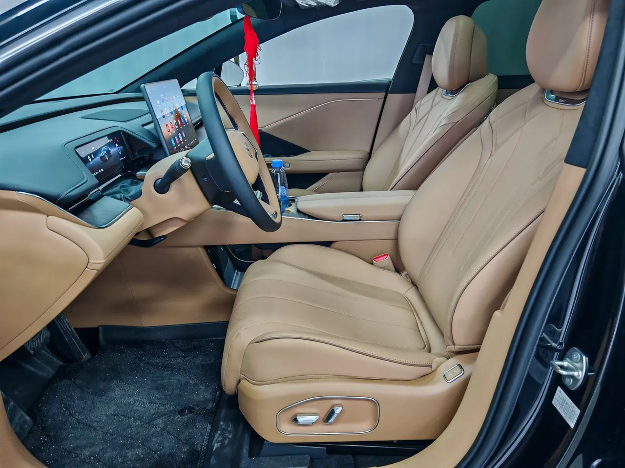 Toyota 2026 Platinum Intelligence 7 600 Pro Automatic Gear 7