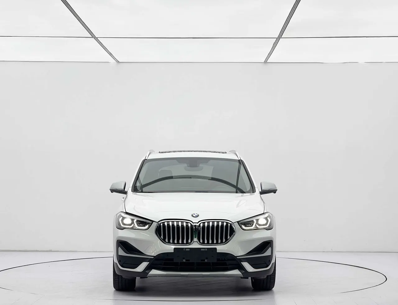 BMW 2022 X1 sDrive20Li 1.5T fashion automatic gear 7