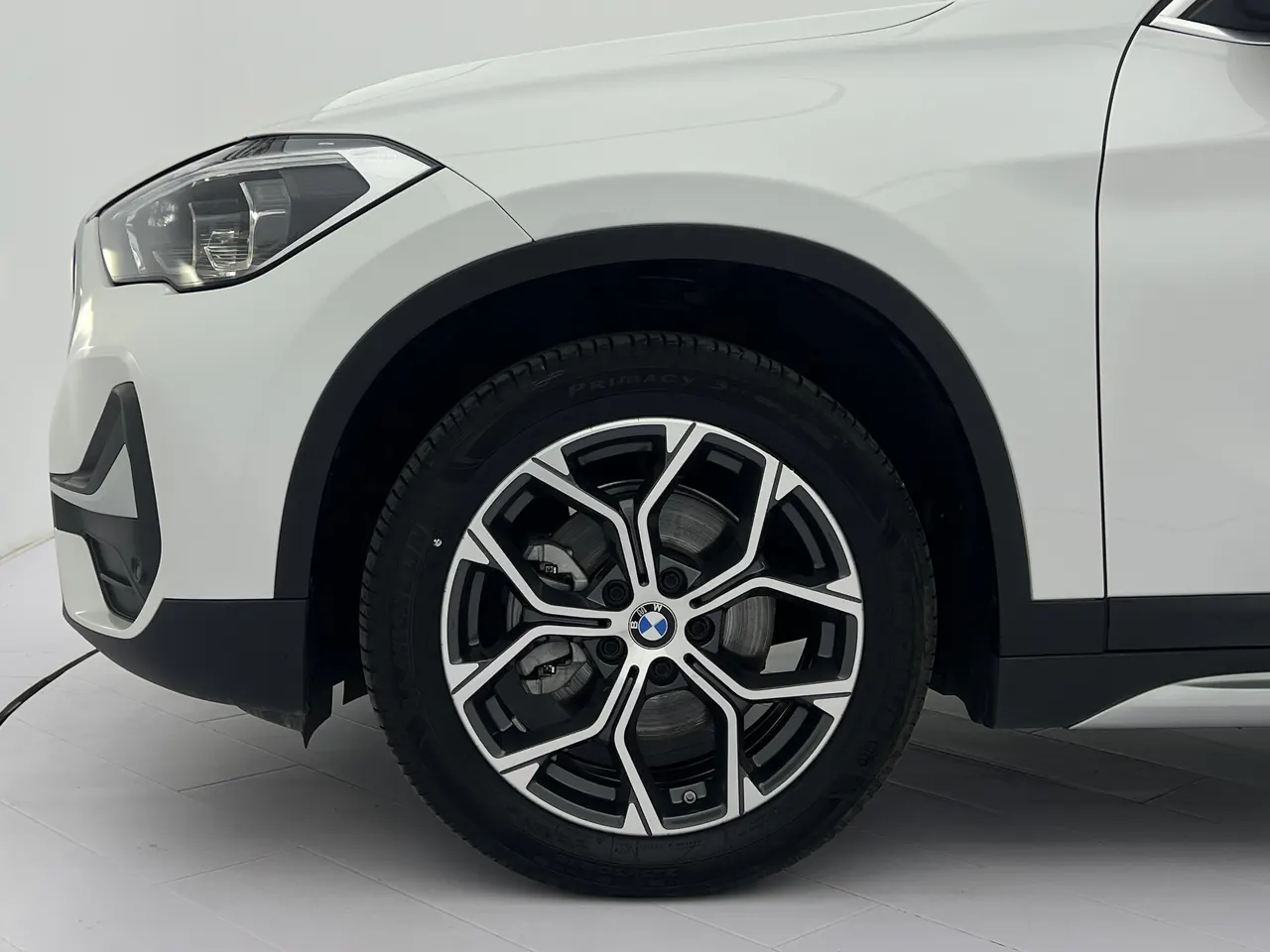BMW 2022 X1 sDrive20Li 1.5T fashion automatic gear 9