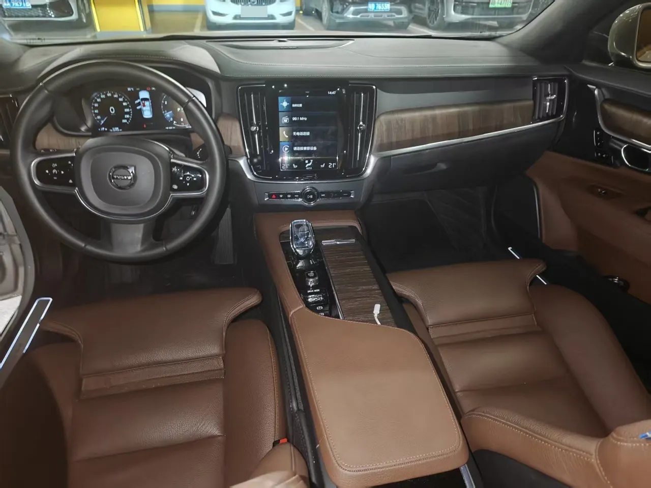 Volvo 2021 S90 48V 2.0T B5 Zhiyi Deluxe Edition Automatic Gear 5