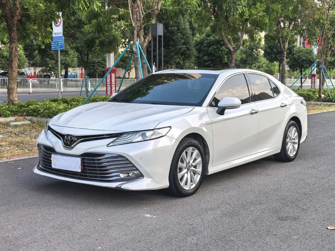 Toyota 2021 Camry 2.0G Stepless Deluxe Edition Automatic Gear - View 1