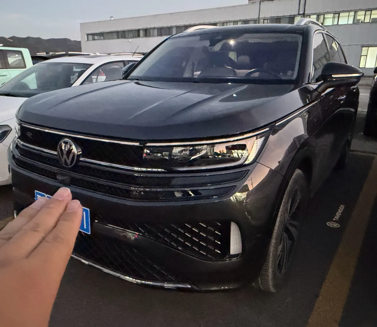 Volkswagen 2024 model tour R-Line 2.0TSI 380TSI four-wheel drive parade version automatic gear - View 1