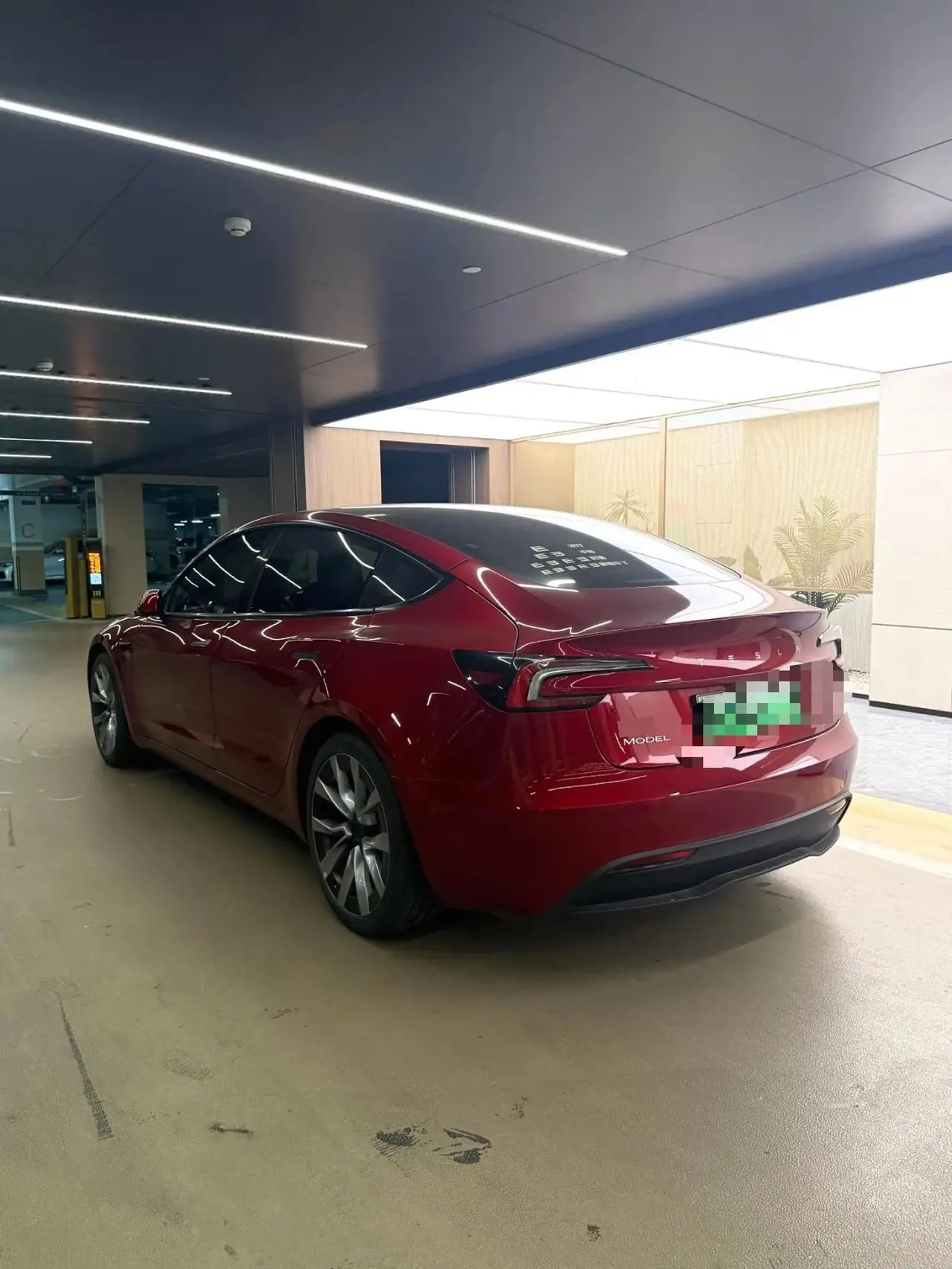 Tesla 2024 Model 3 high-performance all-wheel drive version automatic transmission 4