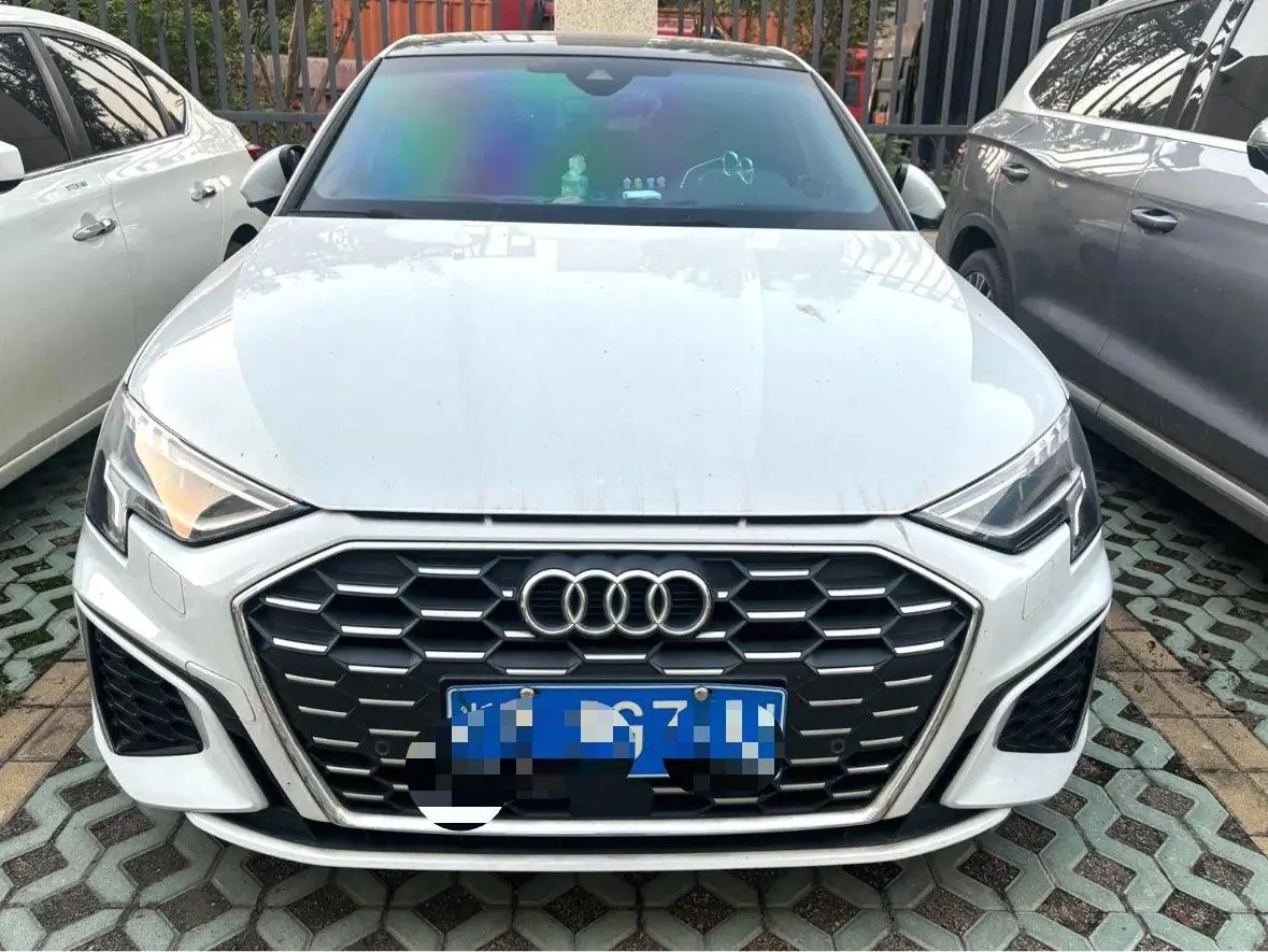 Audi 2023 A3L Limousine 1.4TFSI 35TFSI Fashion Sport Version Automatic Transmission 2