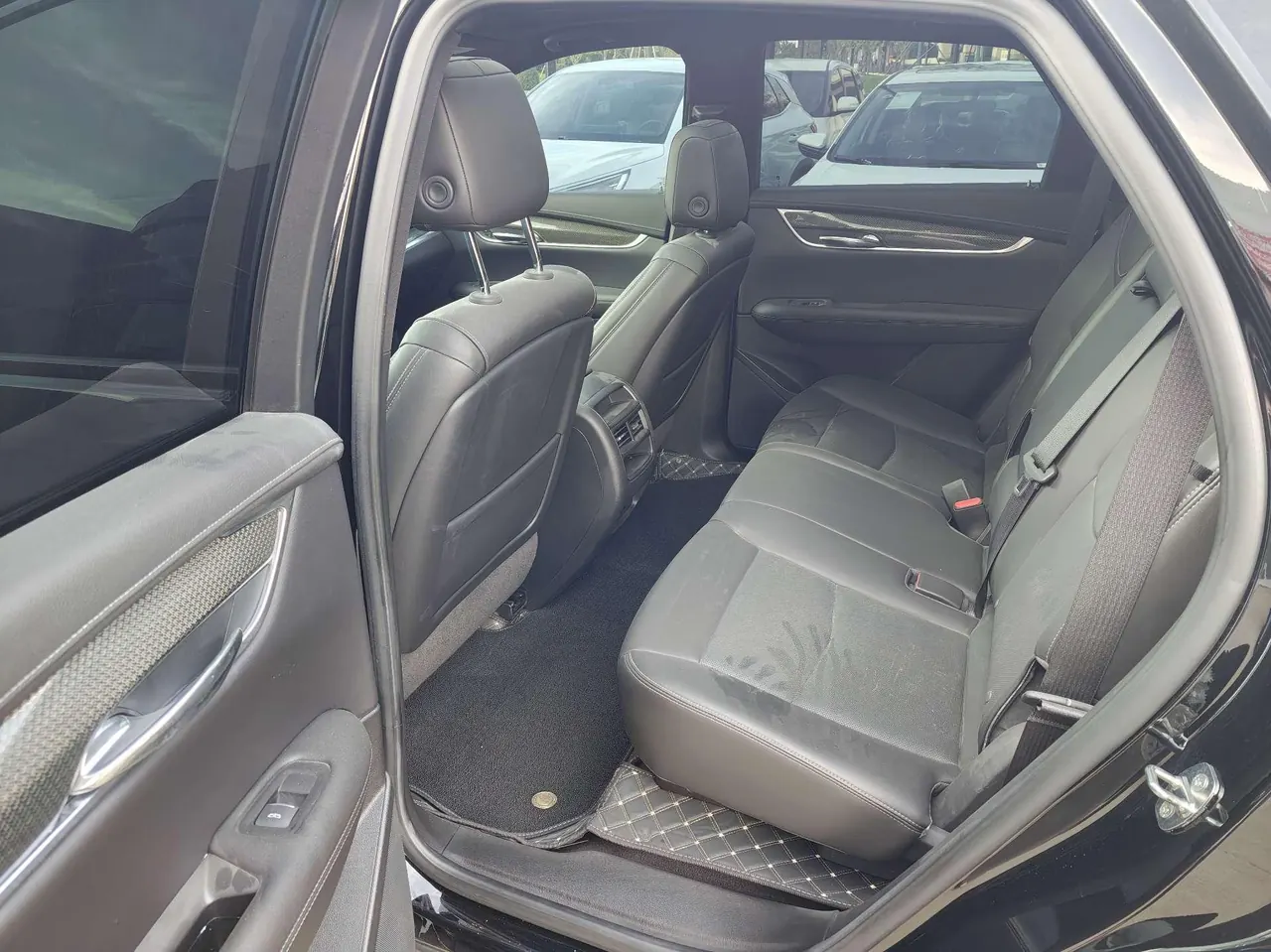 Cadillac 2023 XT5 48V 2.0T 4-wheel drive distinguished automatic gear 6