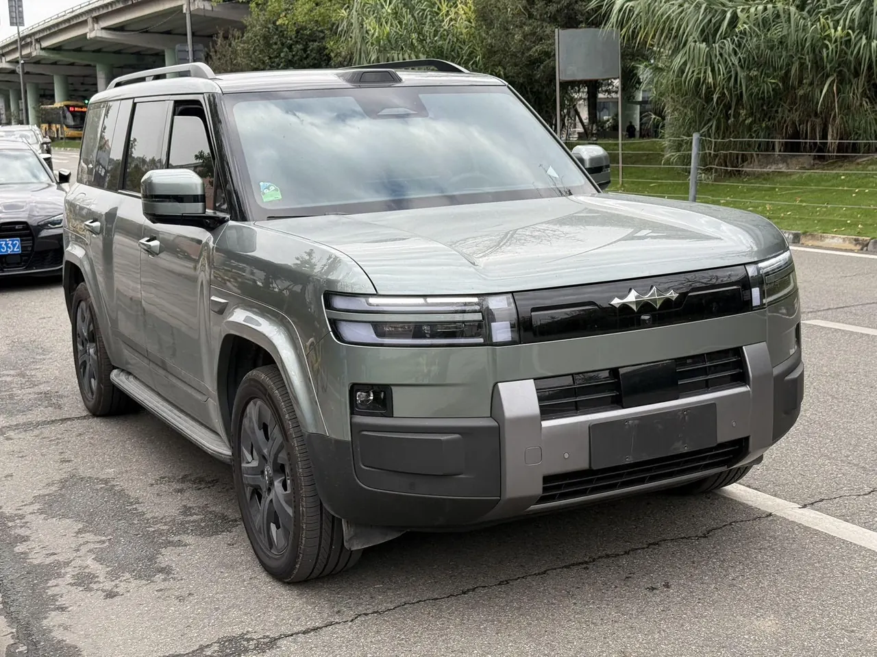 FangChengBao 2026 titanium 7 EV 675KM four-wheel drive flash version automatic gear 3