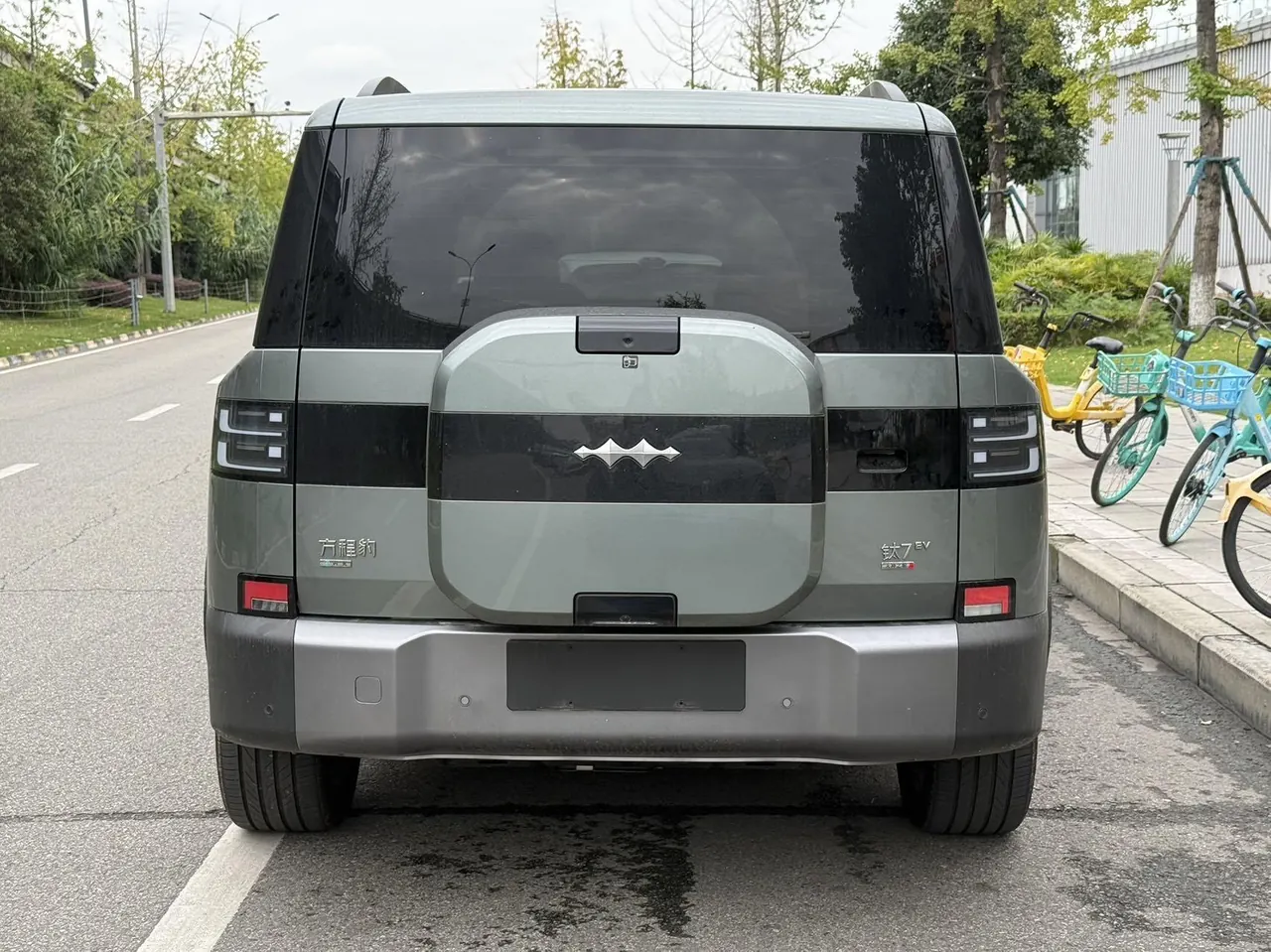 FangChengBao 2026 titanium 7 EV 675KM four-wheel drive flash version automatic gear 5