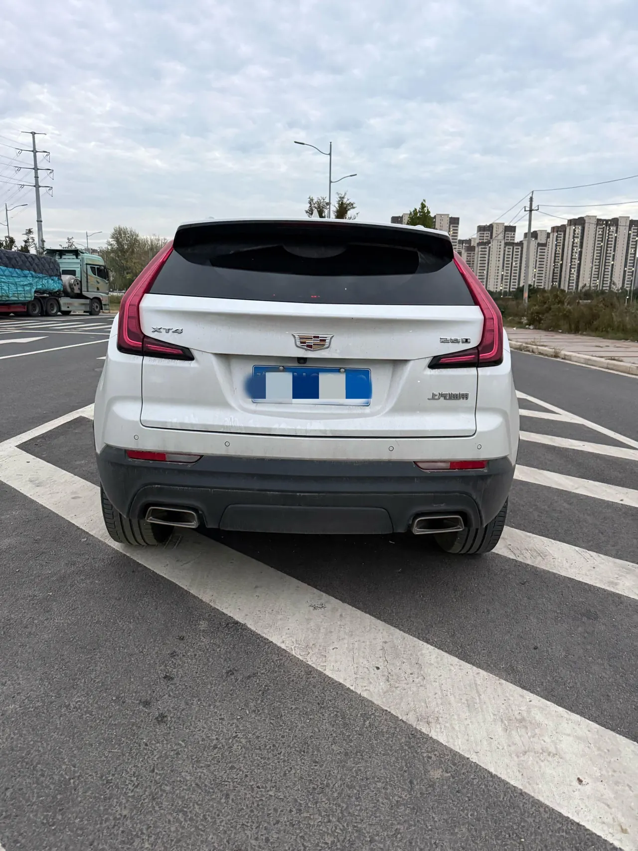 Cadillac 2021 XT4 2.0T 28T Two-Drive Technical Automatic Gear 8