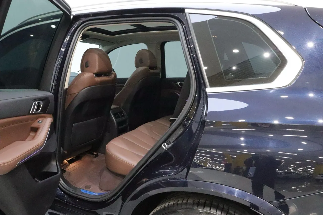 BMW X5 (Imported) 2022 X5 xDrive30i 2.0T M Sports Suit Automatic Gear 5