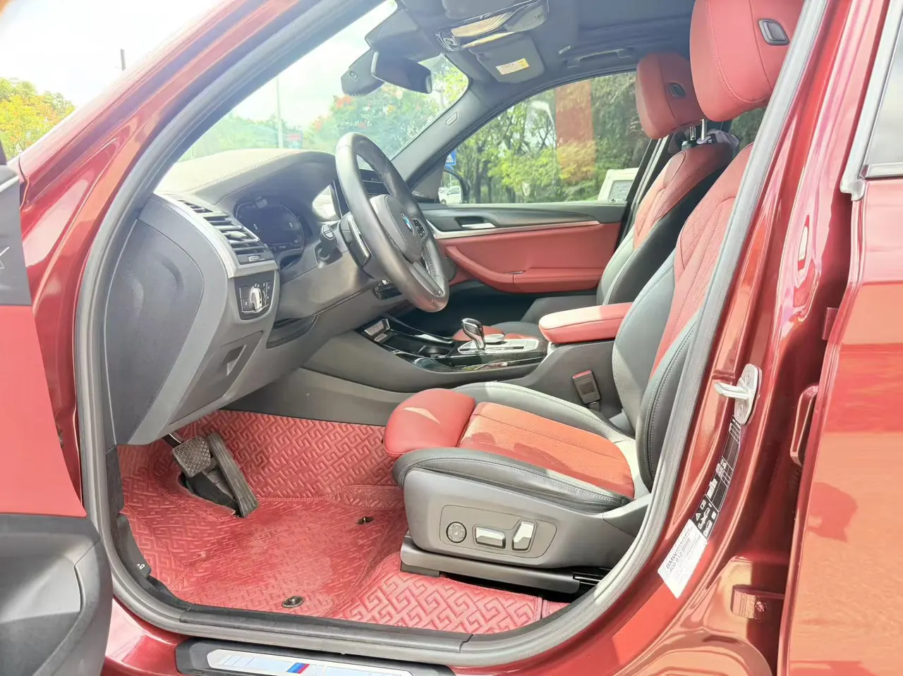 BMW 2022 X3 xDrive30i 2.0T exclusive M obsidian night set (modified) automatic gear 4