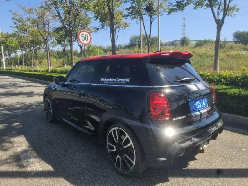 MINI Mini (imported) 2023 Mini Cooper S 2.0T racer (modified) automatic gear 7