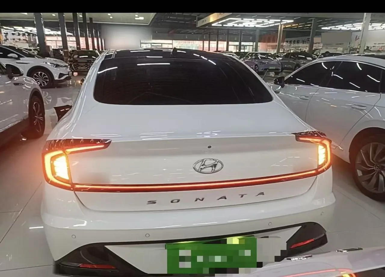 Hyundai 2020 10th Generation Sonata 1.5TGDi 270TGDi GLS Elite Edition Automatic Gear 3