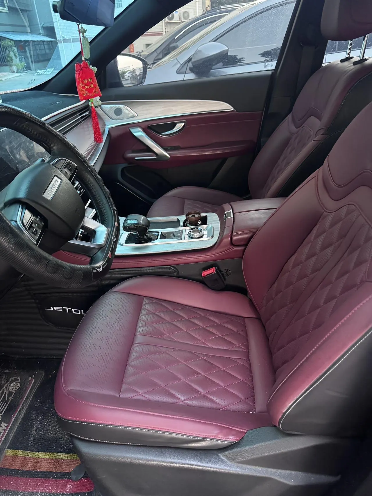 Jetour 2023 X70 PLUS 1.5T self-improvement PRO5 automatic gear 6