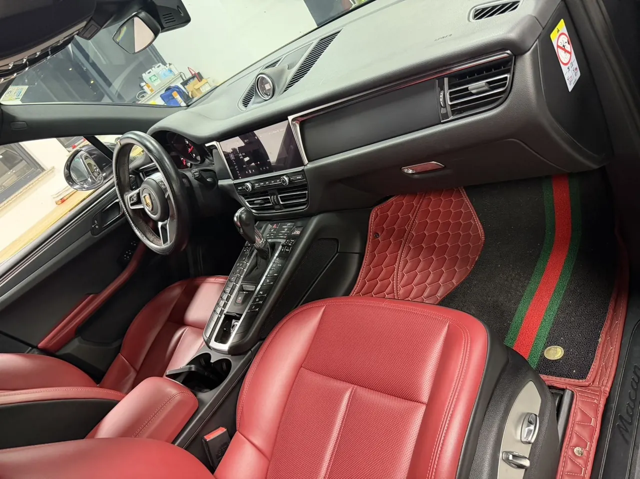 Porsche Macan (Imported) 2020 Macan 2.0T Automatic Gear 6