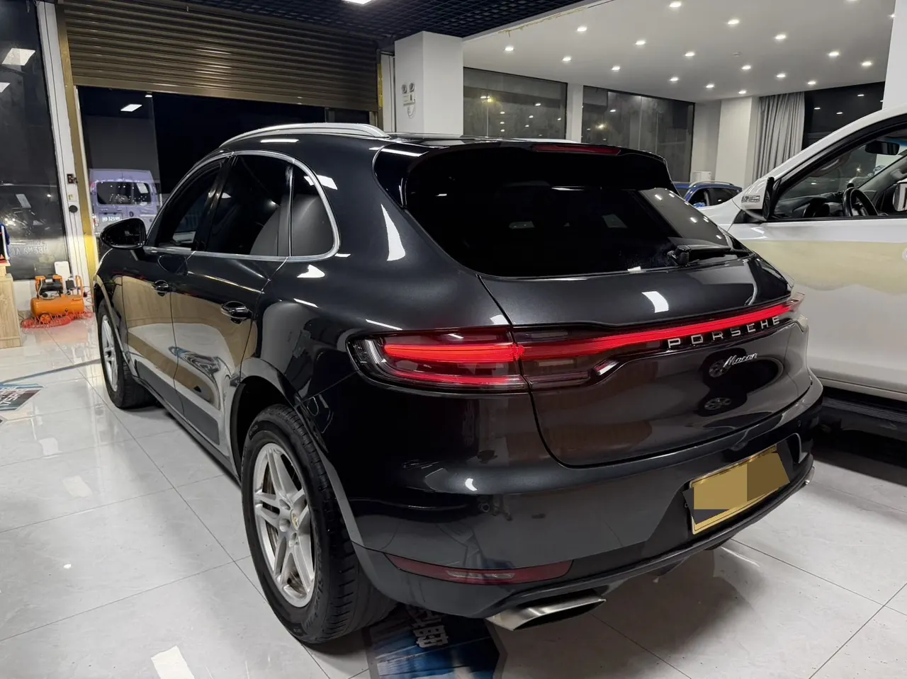 Porsche Macan (Imported) 2020 Macan 2.0T Automatic Gear 8