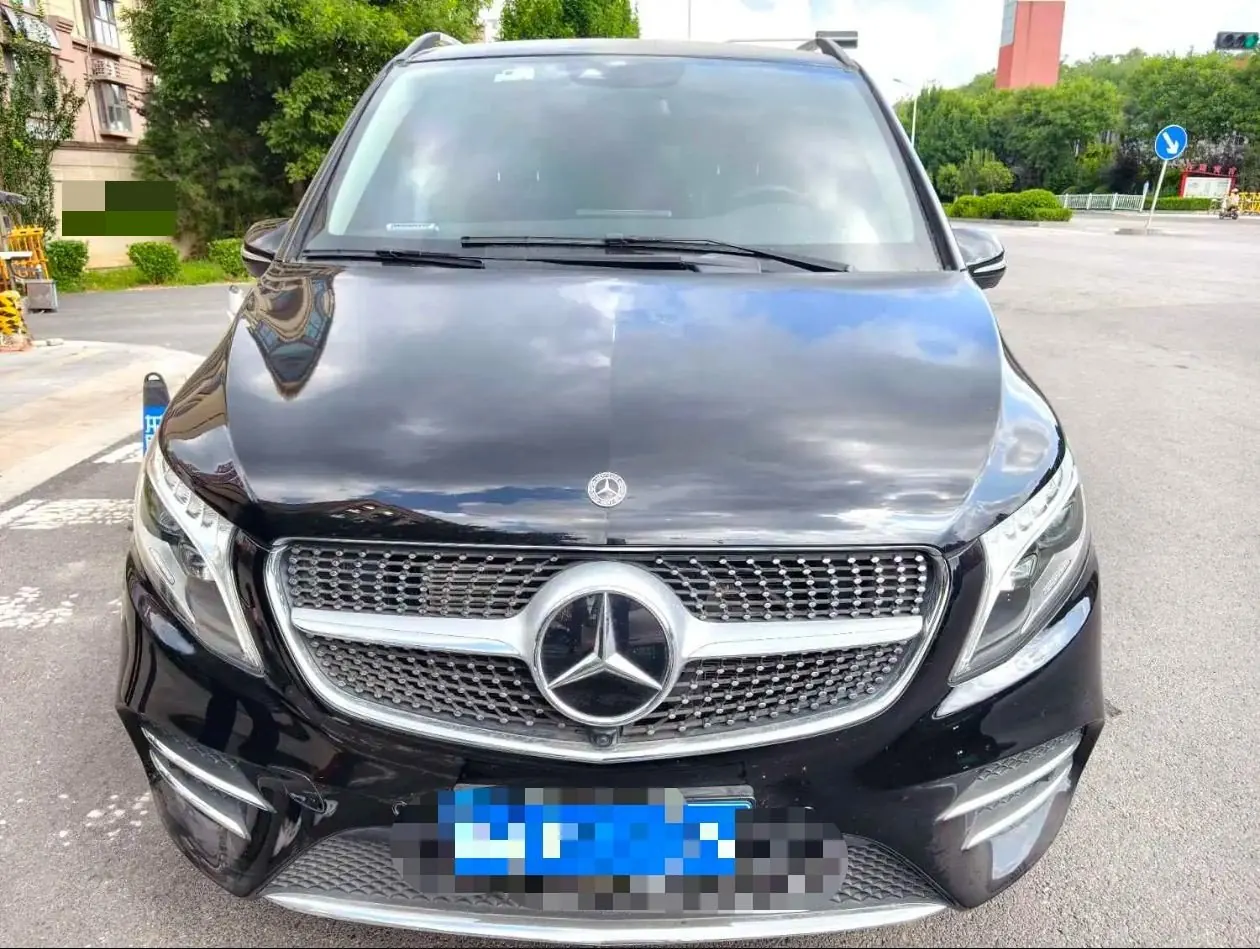 Mercedes Benz V 2020V 260 L 2.0T Deluxe Edition Automatic Gear 2
