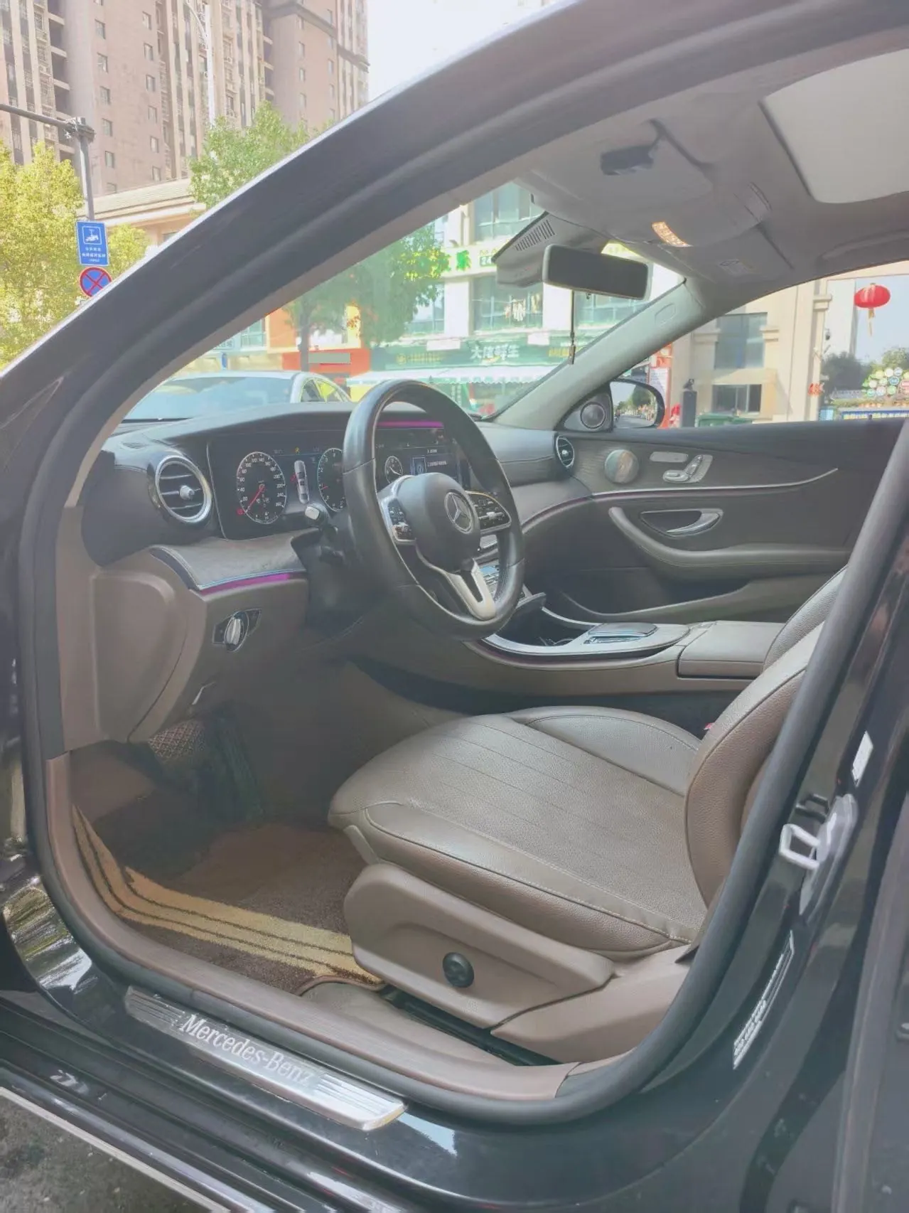 Mercedes Benz E-Class 2020 E 300 L 2.0T Fashion Automatic Gear 4