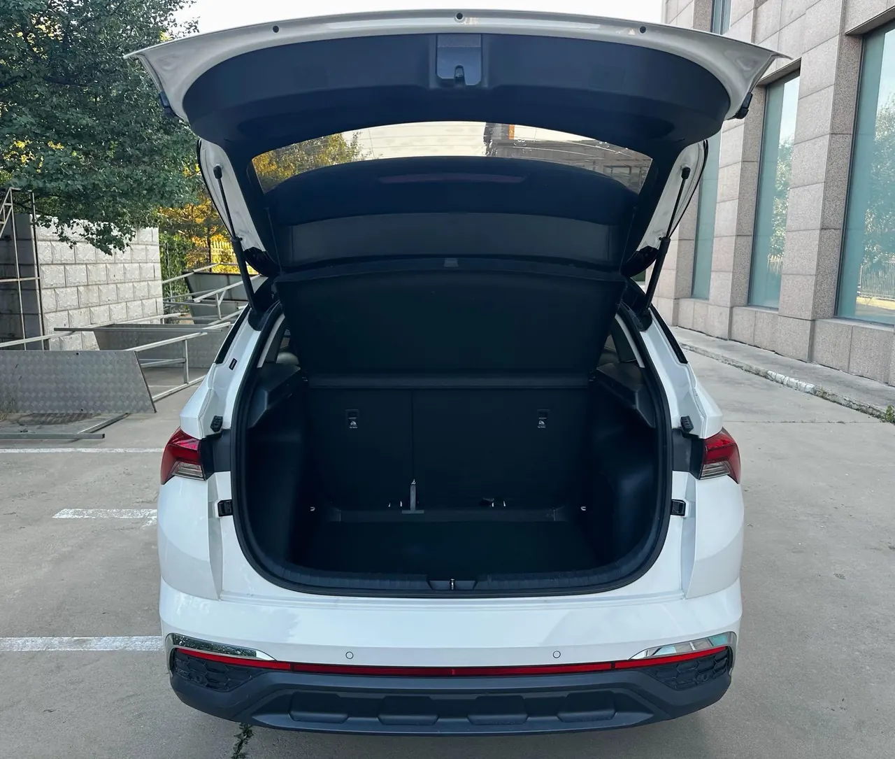 Skoda 2023 Komik GT 1.5 Premium Edition Automatic Gear 9