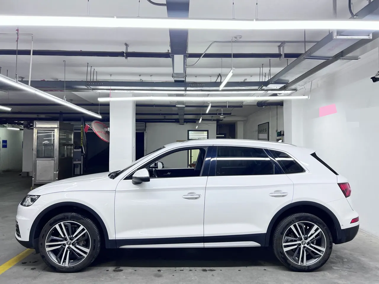 Audi 2020 Q5L 2.0TFSI 45TFSI enjoy elegant automatic transmission 3
