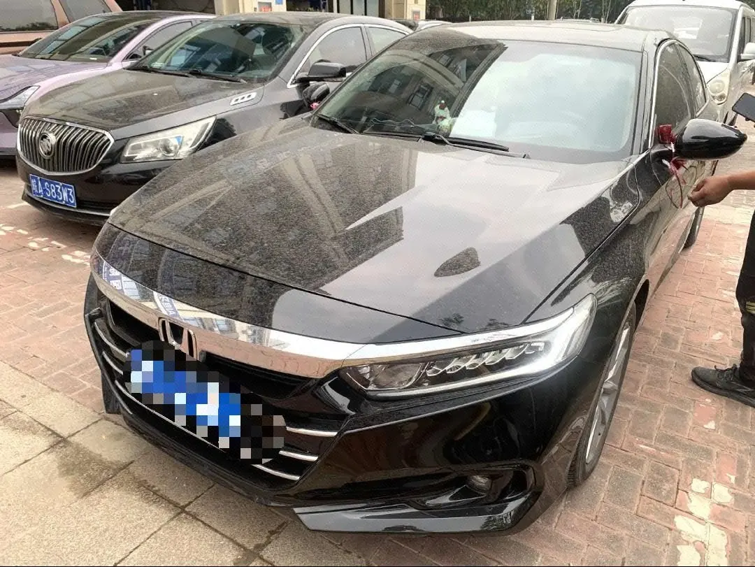 打开图片灯箱:Honda 2022 10th Generation Accord 1.5T Stepless 260TURBO Deluxe Automatic Gear