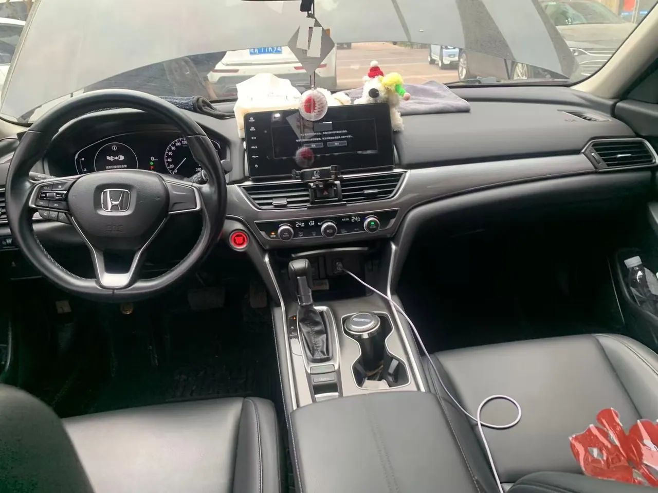 Honda 2022 10th Generation Accord 1.5T Stepless 260TURBO Deluxe Automatic Gear 8