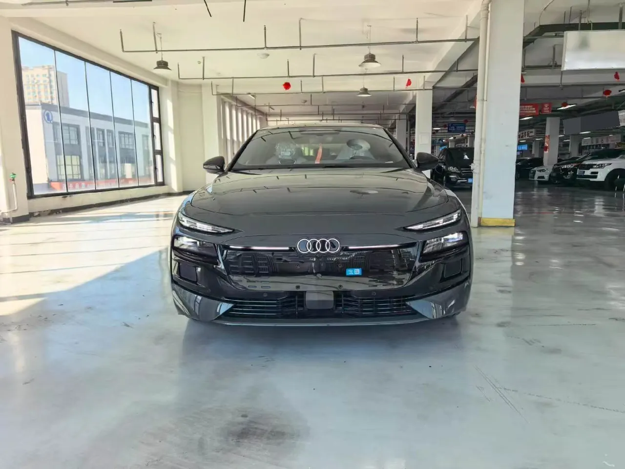 Audi 2026 A6L e-tron Starts Gan Kun Smart Driving Edition Automatic Gear 2