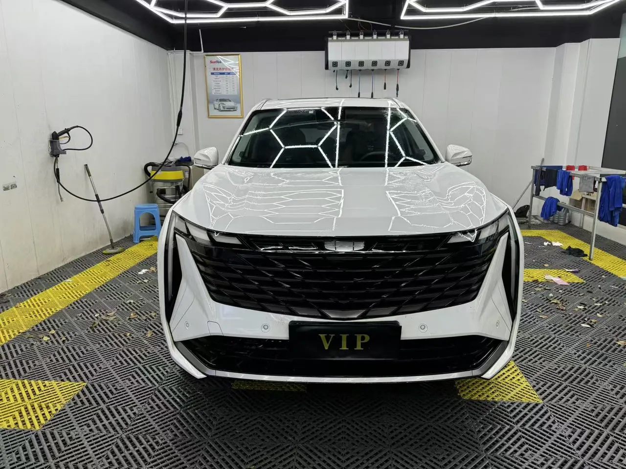 Geely 2023 Boyue L 2.0TD Honorable Automatic Gear 2