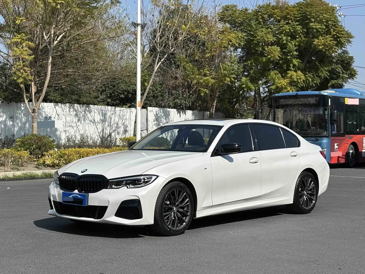 Open image lightbox: BMW 3 Series 2020 325Li 2.0T M Sports Obsidian Night Edition Automatic Gear