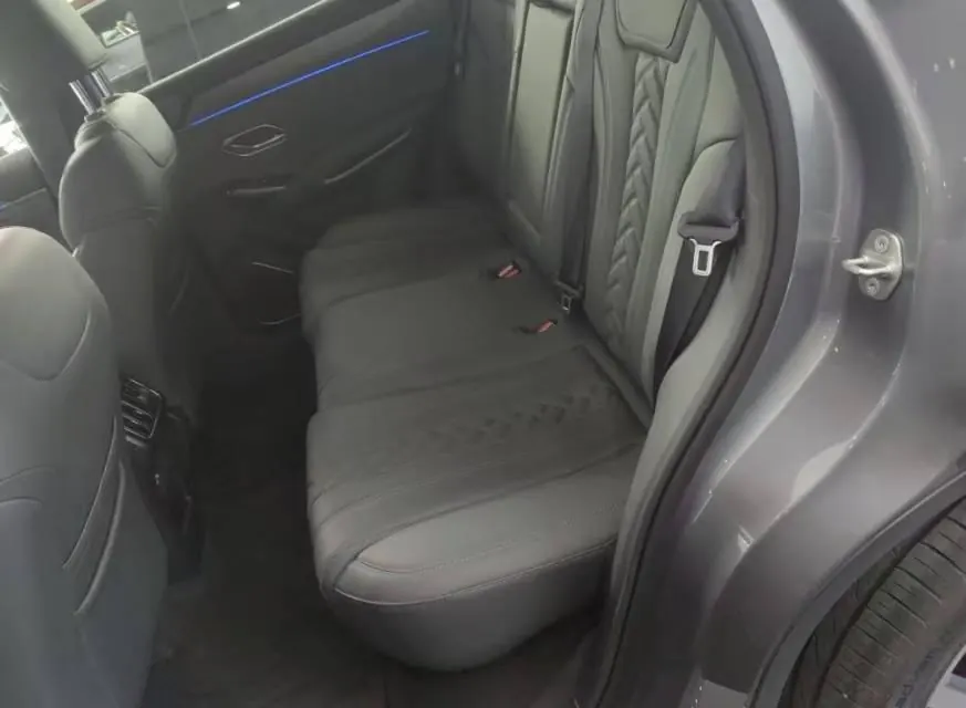 BYD 2025 Song L DM-i 1.5 Stepless Smart Driving Edition 160km Exceed Automatic Transmission 4