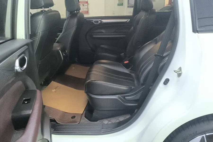 Chuanqi 2023 M6 PRO 1.5T 270T Premium Edition Automatic Gear 6
