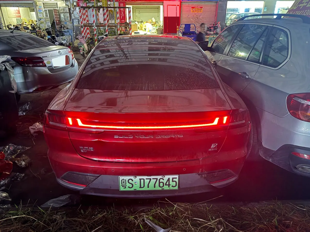 BYD 2020 Han four-wheel drive high-performance flagship automatic gear 5