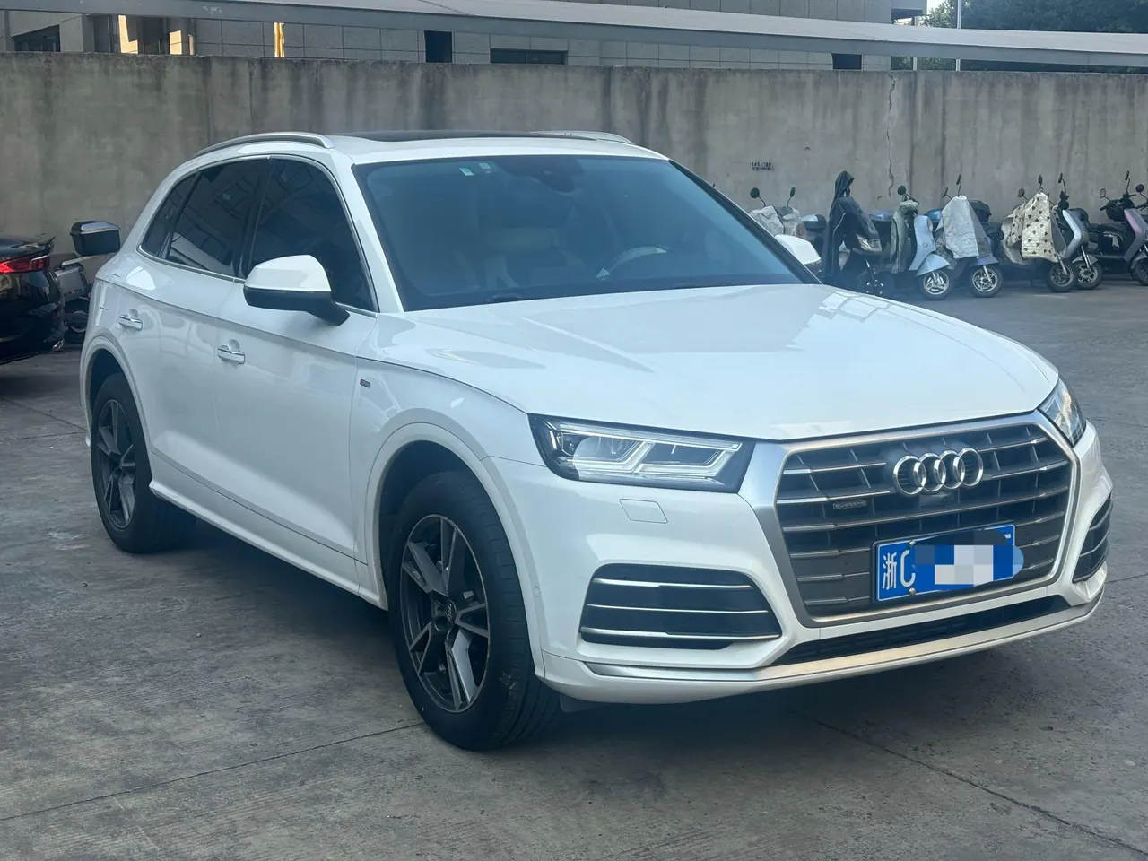 Audi 2020 Q5L 2.0TFSI 45TFSI enjoy elegant automatic transmission 10
