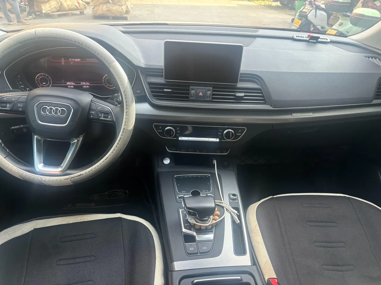 Audi 2020 Q5L 2.0TFSI 45TFSI enjoy elegant automatic transmission 7