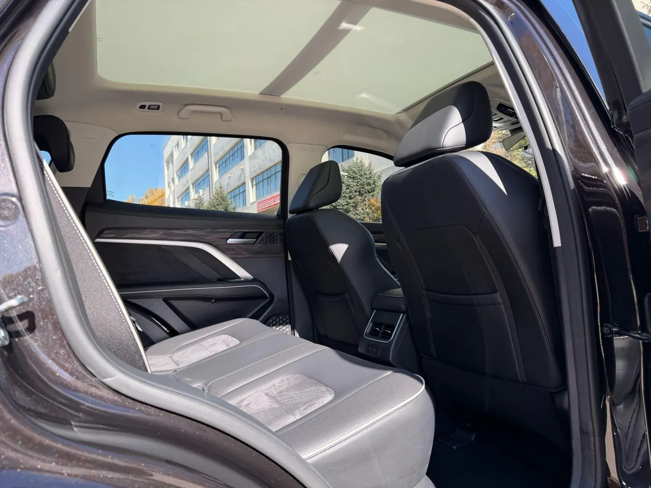 Haval 2023 H6 1.5T National Tide Champion Edition Automatic Gear 10