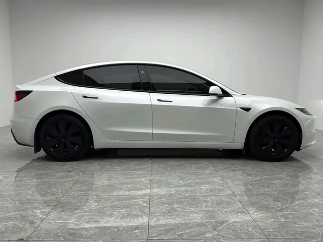 Tesla 2025 Model 3 rear-wheel drive version of automatic transmission 8