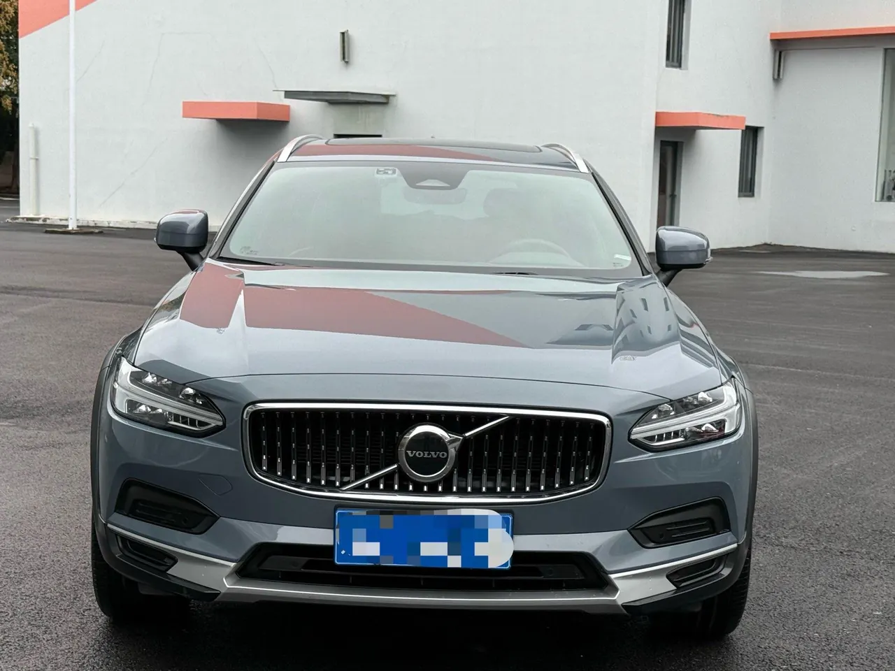 Volvo V90 (Imported) 2023 V90 Cross Country 48V 2.0T B5 AWD Zhiyuan Edition Automatic Gear 2