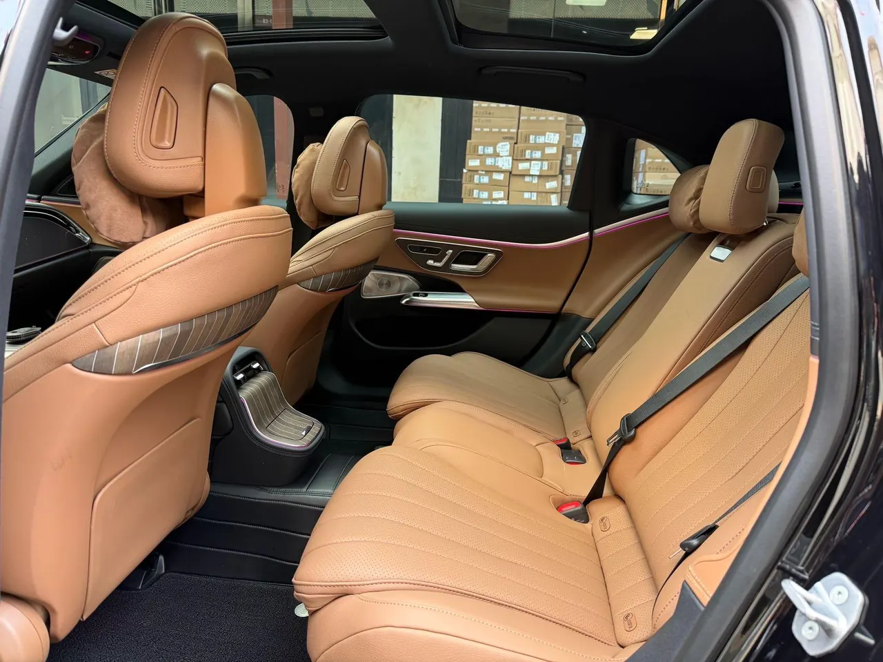 Mercedes Benz E Class 2025 E 300 L 48V 2.0T Luxury Sports Automatic 3