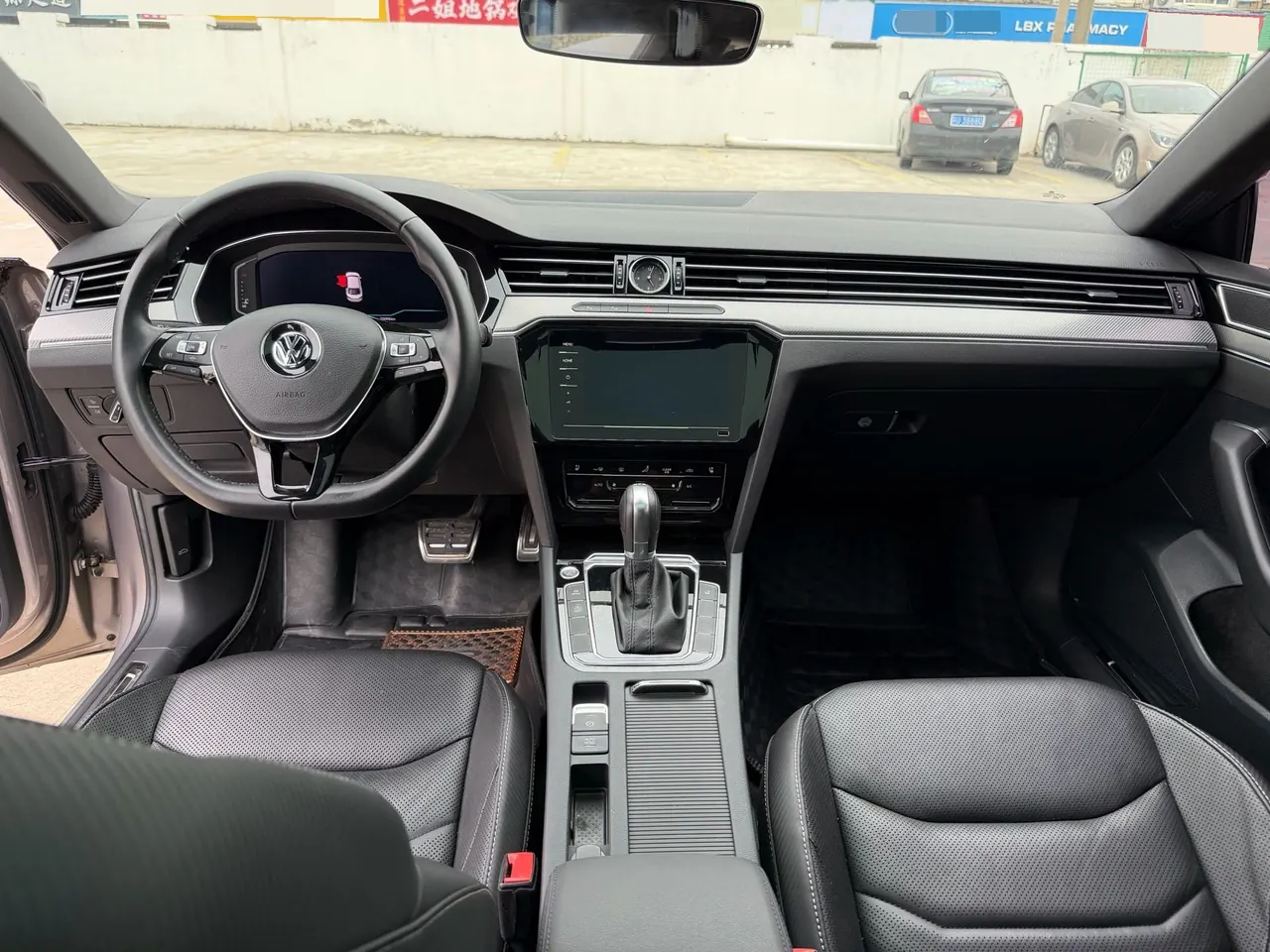 Volkswagen 2020 CC 2.0TSI 330TSI beauty version of automatic gear 5