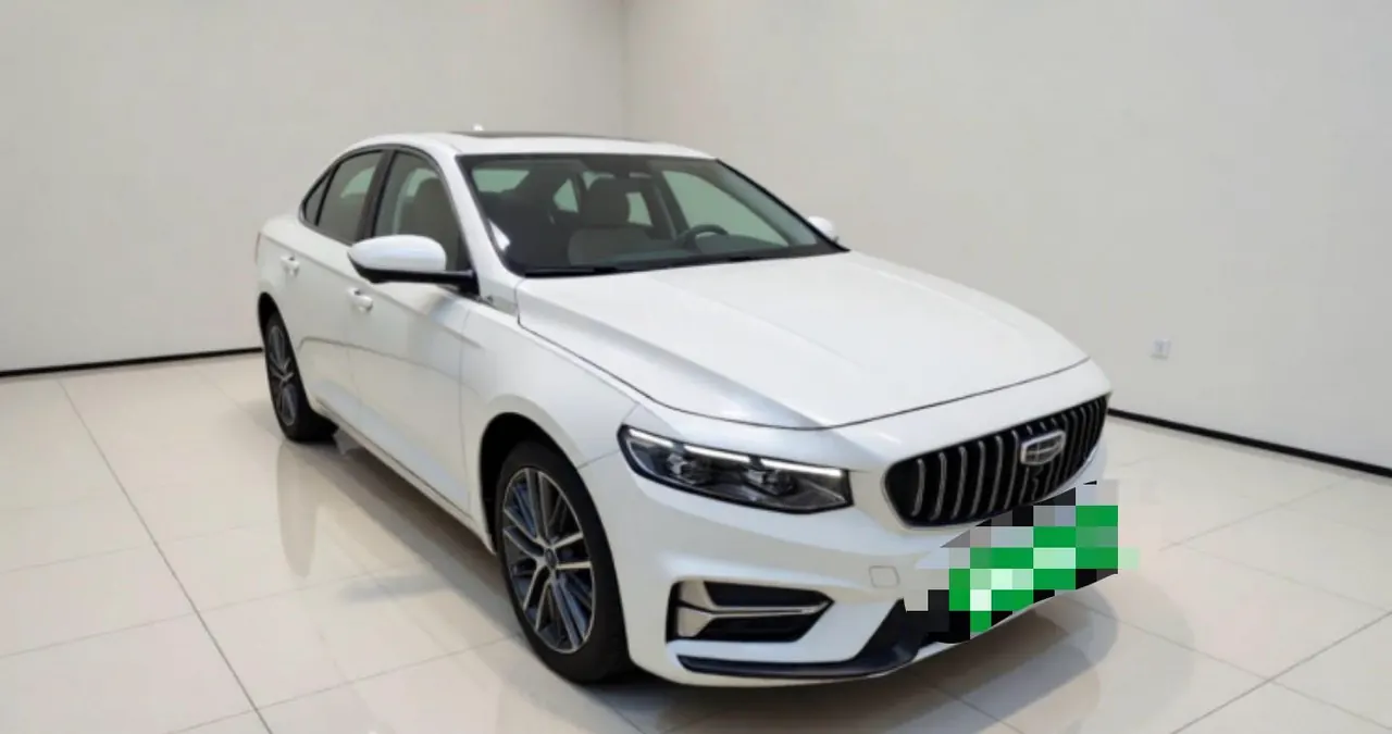 Geely 2023 Xingrui 2.0TD Honorable Automatic Transmission 3