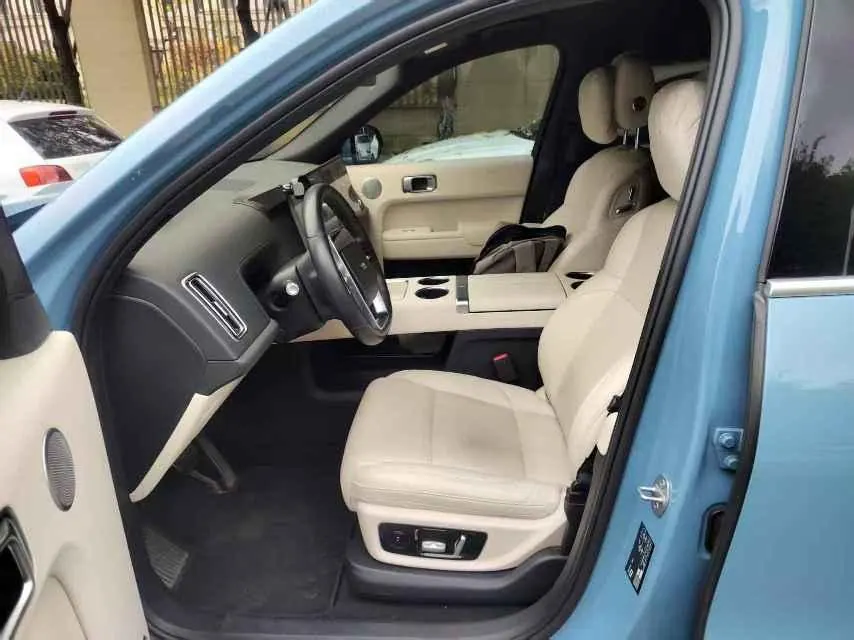 Li 2023 L8 Pro automatic gear 4