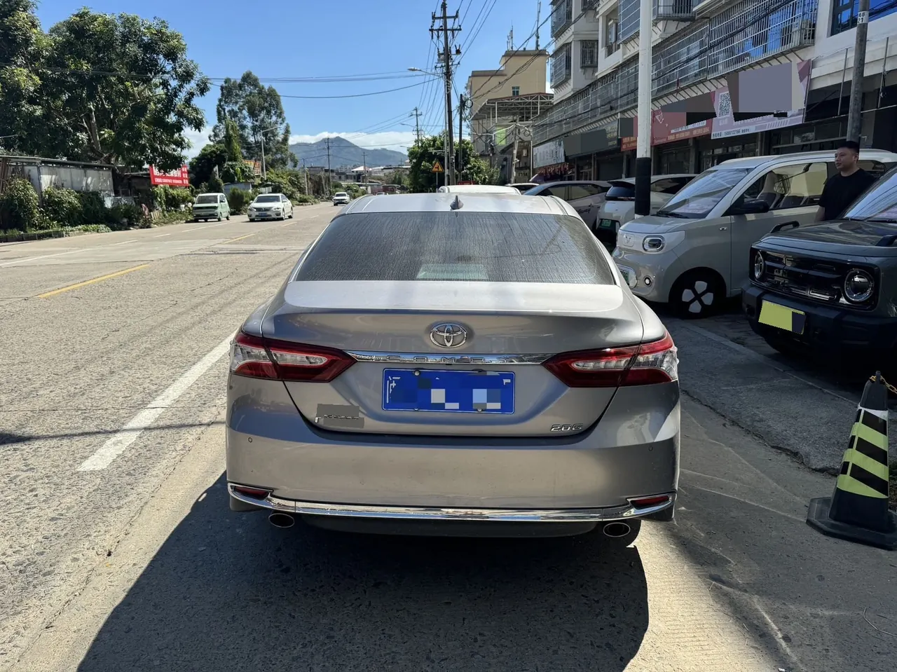 Toyota 2023 Camry 2.0G Stepless Deluxe Edition Automatic Gear 8