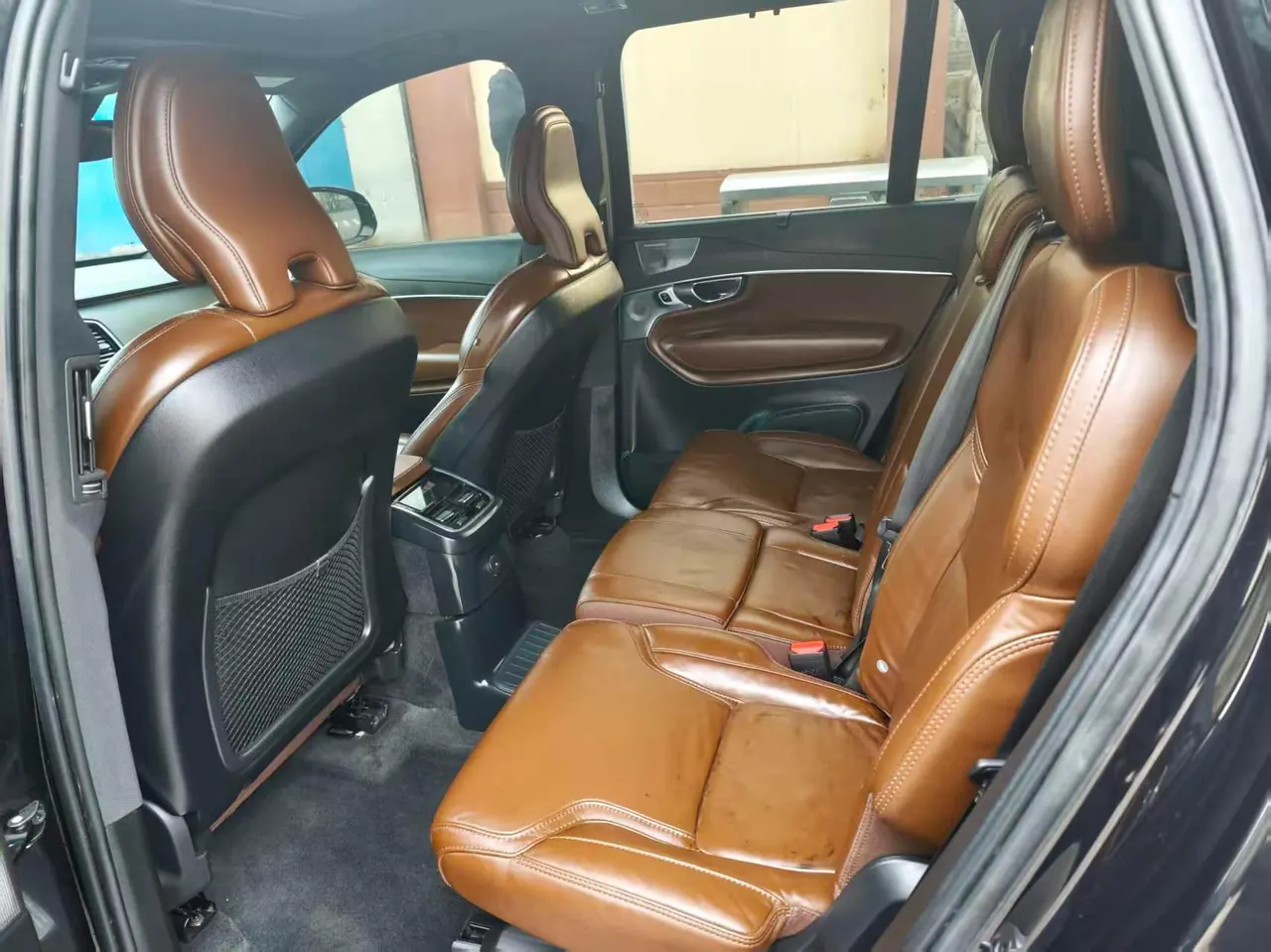 Volvo XC90 New Energy (Imported) 2022 XC90 PHEV 2.0T T8 Zhizun Deluxe Edition 7-seat (Modified) Automatic Gear 3