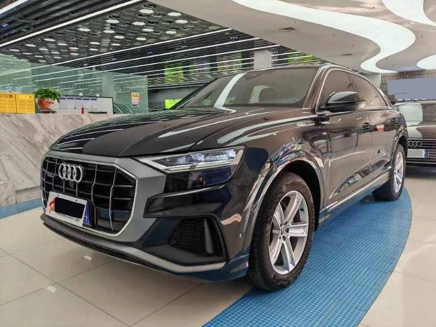 Audi Q8 (Imported) 2022 Q8 2.0TFSI 45TFSI Luxury Dynamic Automatic Gear - View 1